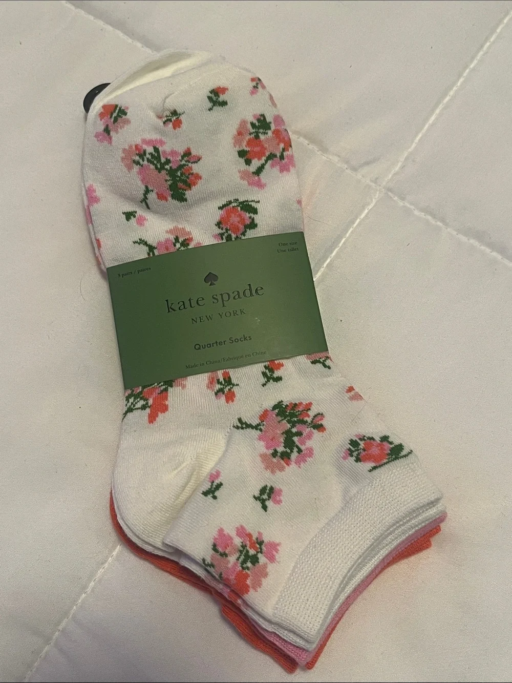 Kate Spade  3 Pair White Floral, Pink, & Orange Ankle Socks NWT